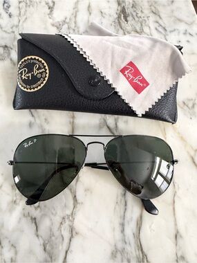 Ray-Ban Black Frame Aviator Sunglasses